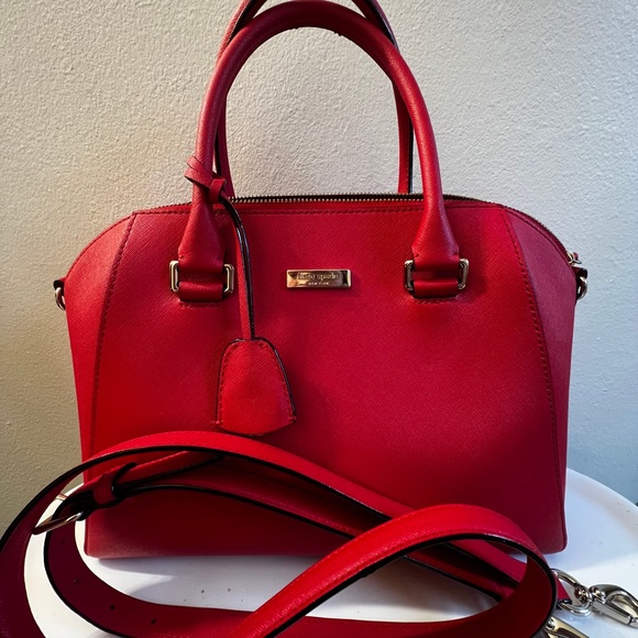 Kate spade purse and wallet. Has removable  cross body strap - Picture 3 of 10